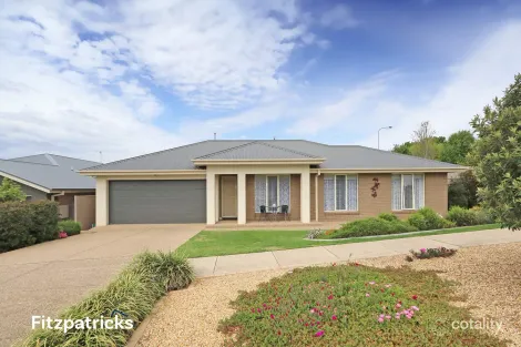 15 Tanami St, Tatton, NSW 2650