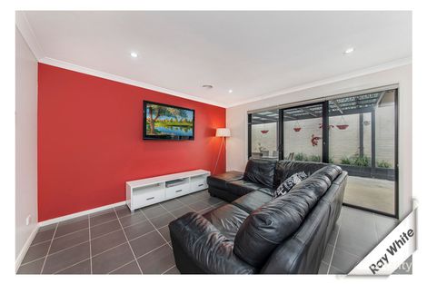 Property photo of 7 Dagmar Berne Street Macgregor ACT 2615