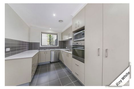 Property photo of 7 Dagmar Berne Street Macgregor ACT 2615