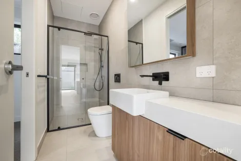 Property photo of 1/23 Oswald Thomas Avenue Hampton East VIC 3188