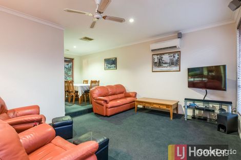 Property photo of 4 Tad Court Cranbourne North VIC 3977