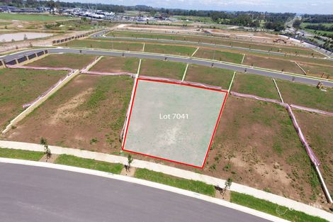 8 Meadow Grass Cct, Leppington, NSW 2179