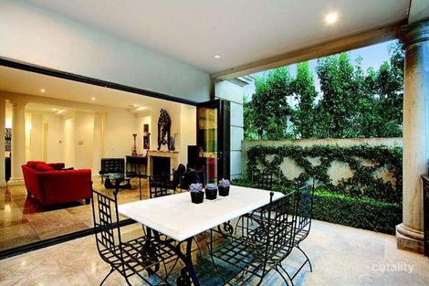 Property photo of 60 Canterbury Road Toorak VIC 3142