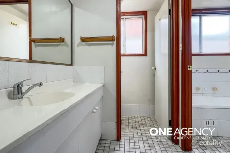 Property photo of 3 Falcon Crescent Claremont Meadows NSW 2747