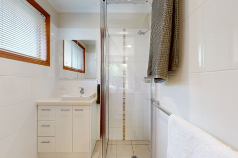 Property photo of 4 Phefley Court Wodonga VIC 3690