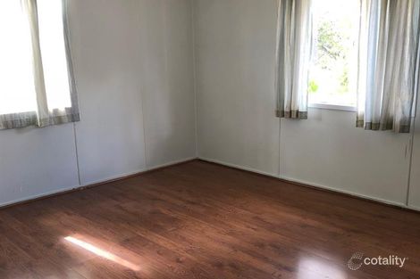 Property photo of 43 Arura Street Mansfield QLD 4122