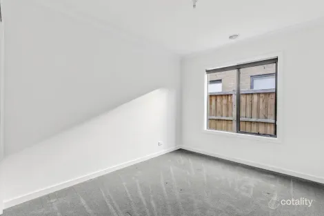 Property photo of 10 Citrinus Street Mount Duneed VIC 3217