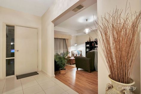Property photo of 10 Greaves Court Evanston Park SA 5116