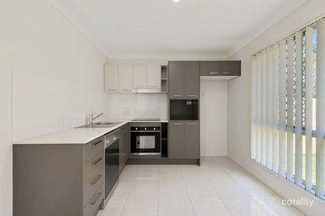 2/47 Jones St, Rothwell, QLD 4022