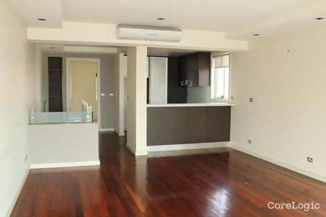 Property photo of 2/323 Centre Road Bentleigh VIC 3204