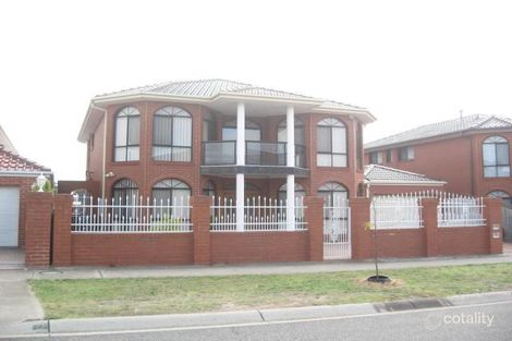 73 Hennessy Way, Dandenong North, VIC 3175