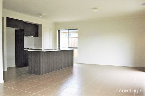 Property photo of 33 Hyde Way Curlewis VIC 3222