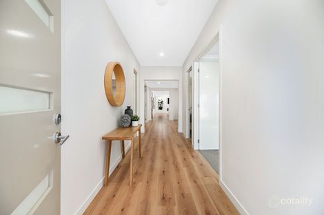 Property photo of 7 Inkerman Street Berwick VIC 3806