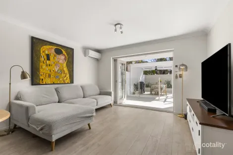 Property photo of 1/30 Ramsay Street Kedron QLD 4031