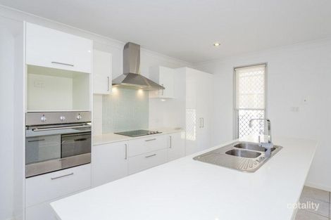 Property photo of 46 Broadwater Place New Auckland QLD 4680