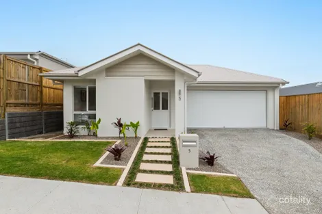 5 Beacon St, Ripley, QLD 4306
