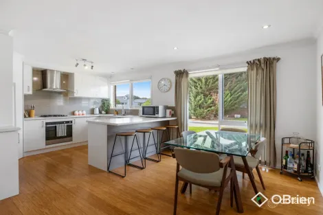 Property photo of 4/32 Clarendon Drive Somerville VIC 3912