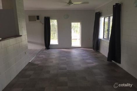 Property photo of 1 Paradise Close White Rock QLD 4868