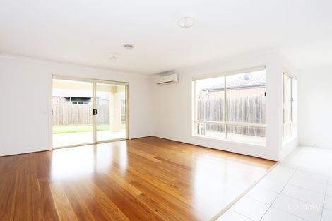 Property photo of 12 Landing Place Point Cook VIC 3030