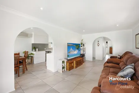 Property photo of 8 Cody Place Oakhurst NSW 2761