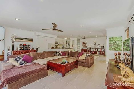 Property photo of 18/19 Carina Peak Drive Varsity Lakes QLD 4227