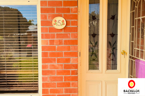 5 Kent Ave, Seacombe Gardens, SA 5047