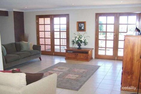 Property photo of 44 Hennessy Lane Figtree NSW 2525