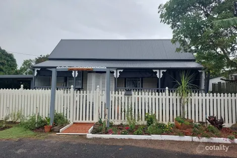 Property photo of 17 Queens Place Maryborough QLD 4650