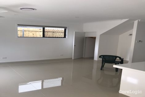 Property photo of 3/14 Sunflower Crescent Calamvale QLD 4116