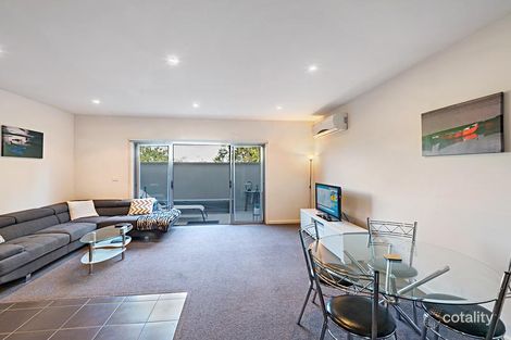 Property photo of 4/591-593 Gilbert Road Preston VIC 3072