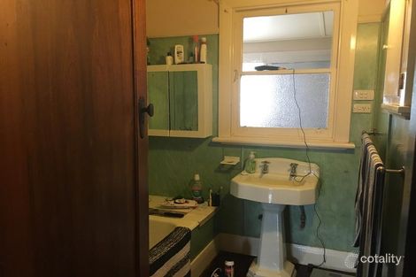 Property photo of 4 Campbell Street Colac VIC 3250