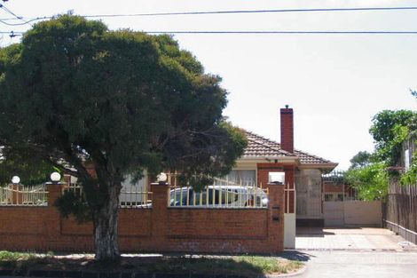 2 Barrow St, Coburg, VIC 3058