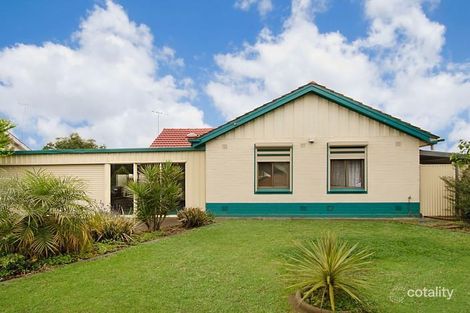 18 Marnhull St, Elizabeth Grove, SA 5112