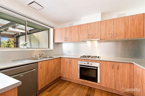 Property photo of 47 Dunvegan Crescent Macleod VIC 3085