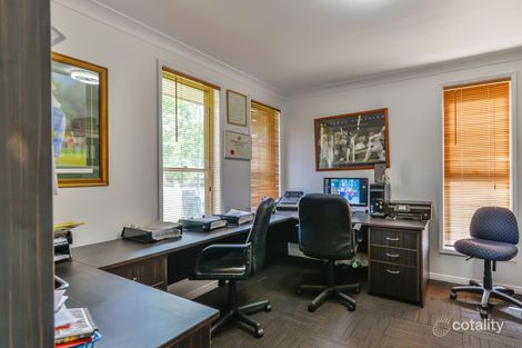 Property photo of 10 Matilda Place Hillvue NSW 2340