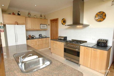 Property photo of 7 Silverdell Place Surf Beach NSW 2536