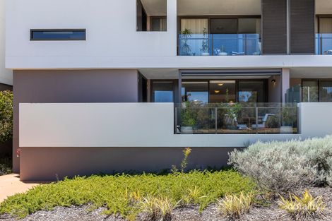 Property photo of 18/2 Burvill Drive Floreat WA 6014
