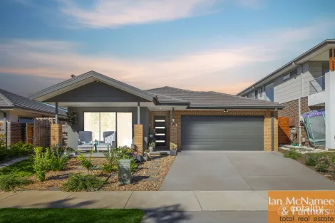 Property photo of 3 Yates Way Googong NSW 2620