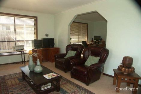 Property photo of 2 Basalt Court Delahey VIC 3037