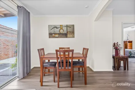 Property photo of 18/110 Delbridge Drive Sydenham VIC 3037