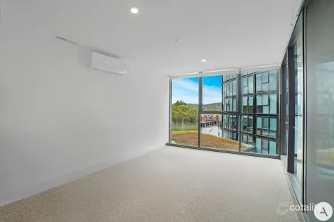 213/220 Melrose Dr, Phillip, ACT 2606