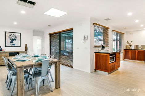 Property photo of 4 Woolstone Close Kealba VIC 3021