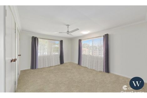 Property photo of 16 James Road Beachmere QLD 4510