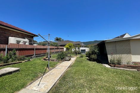 Property photo of 4 Hopewood Crescent Fairy Meadow NSW 2519