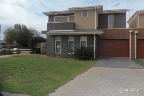 3/1-3 Chelsworth Pl, Caroline Springs, VIC 3023