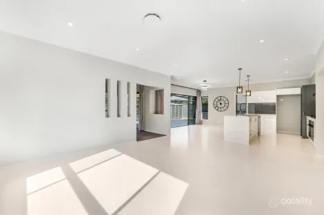 Property photo of 7 Frontiers Road Edmondson Park NSW 2174