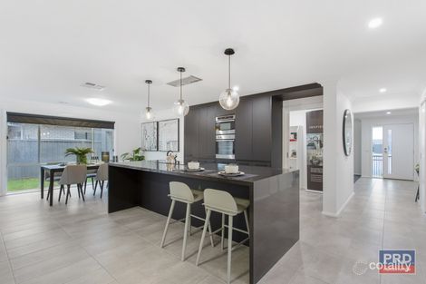 Property photo of 15 Pippin Grove Maiden Gully VIC 3551