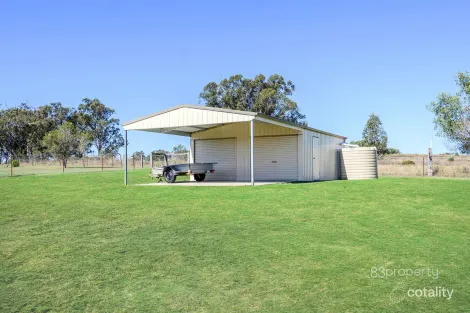 Property photo of 9 Horton Place Regency Downs QLD 4341