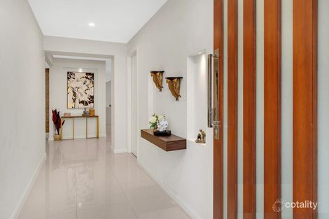 Property photo of 11 Elk Way Wollert VIC 3750