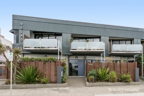 Property photo of 1/555 Main Street Mordialloc VIC 3195